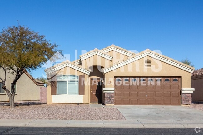 Building Photo - Great Home Located minutes from Freeway