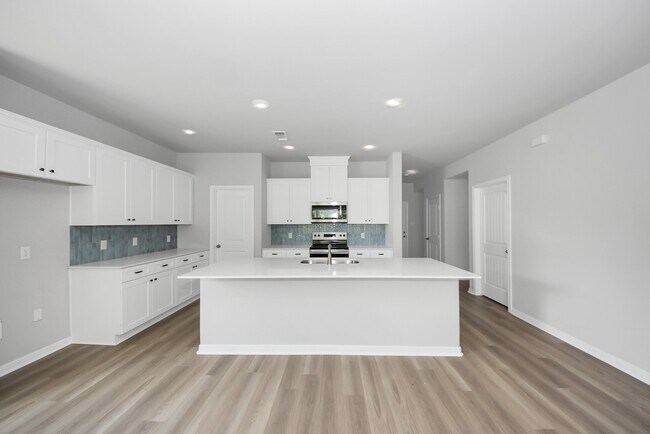 Photo - 638 Stovall Dr