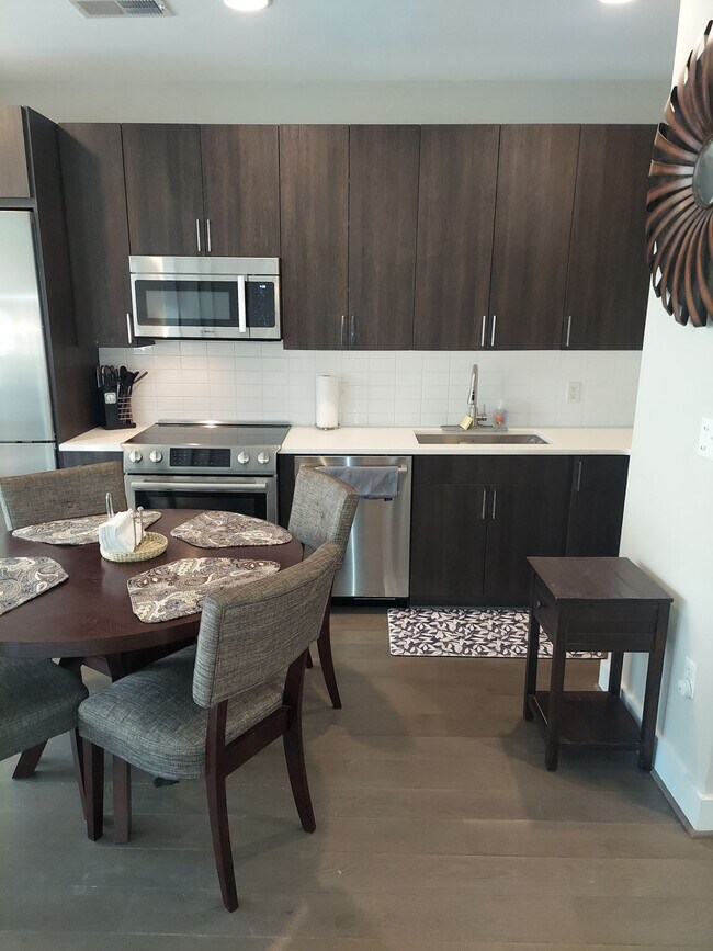 Photo - 1500 Pennsylvania Ave SE Unidad #207