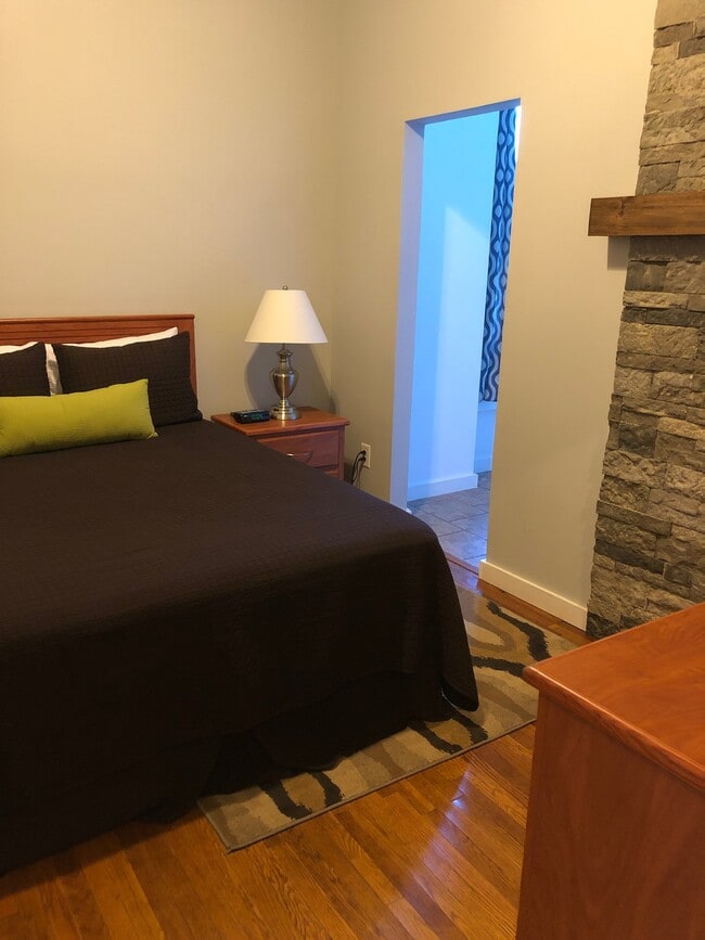 Photo - 35 E Market St Unit 101