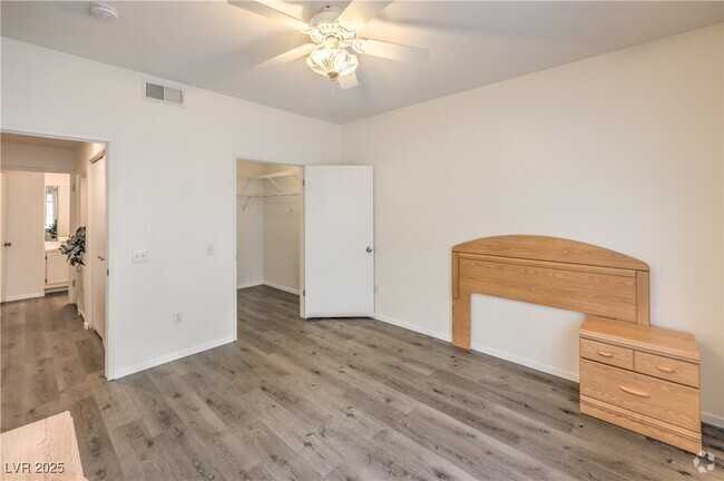 Building Photo - 5415 W Harmon Ave Unit 1038 Rental