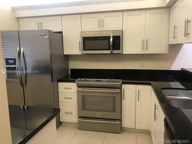 Photo - 1715 Whitehall Dr Unidad 404