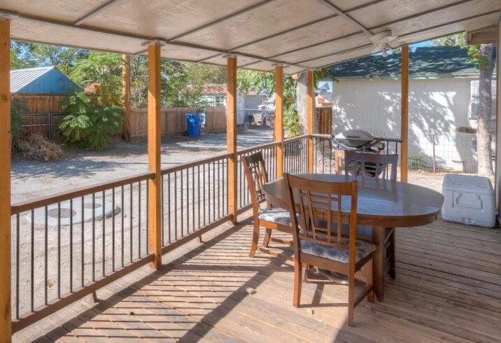 Photo - 755 C St Unit 755 C Back