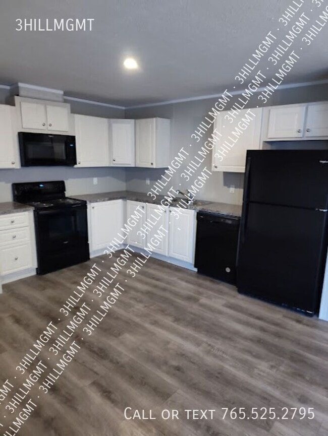 Building Photo - 5600 W Kilgore Ave Unit #96