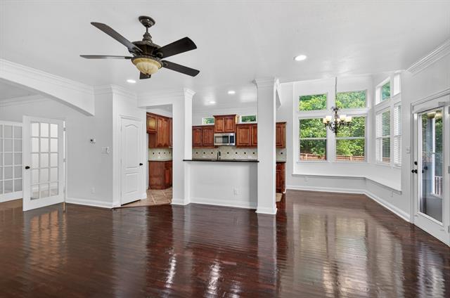 Photo - 509 Heath Ln