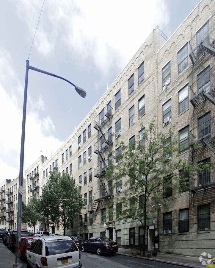 Photo - 75-89 Wadsworth Ter