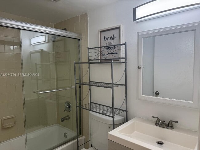 Photo - 15600 SW 80th St Unit L-102