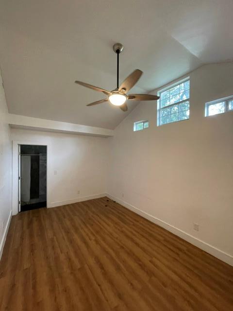 Photo - 212 Comal St