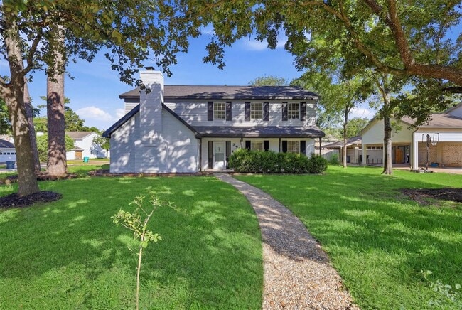 Building Photo - 3930 Cypress Hill Dr
