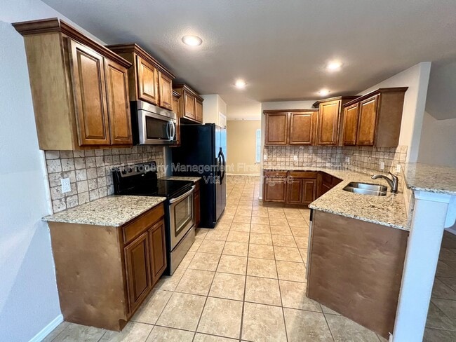 605 Torrington Wy.