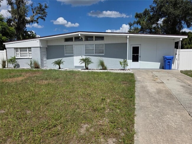 Photo - 1103 Teakwood Ave