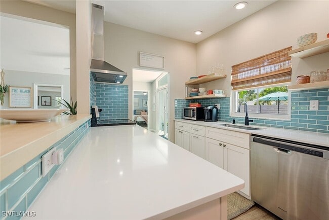 Photo - 1971 Holiday Ln