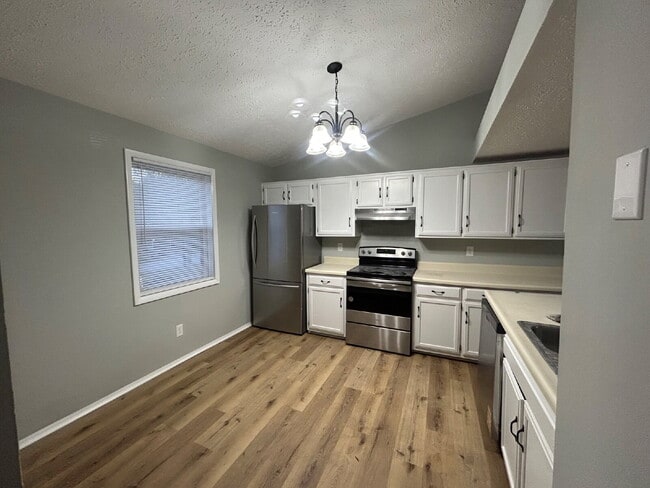 Photo - 59 Kenway St