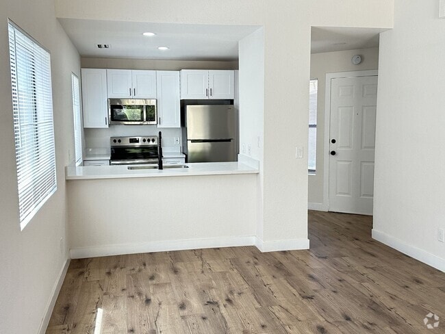 Building Photo - APARTMENT - SEDONA - VILLAGE OF OAK CREEK