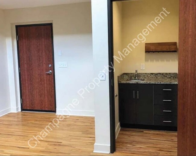 Photo - 1820 Washington St Unit 2S