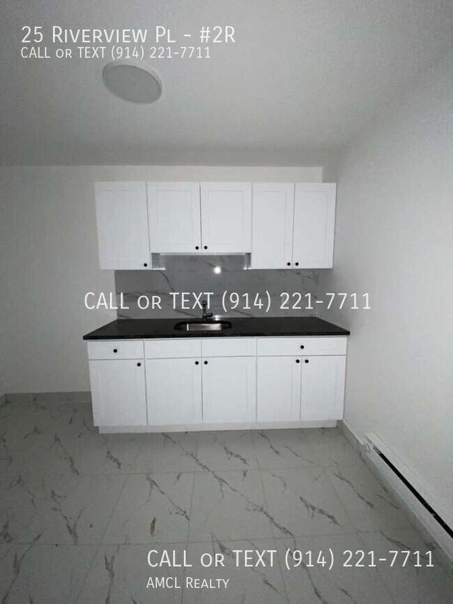 Photo - 25 Riverview Pl Unit #2R