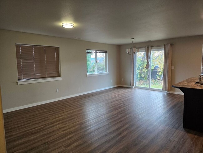 Photo - 3020 NE Johnson St Unit 3020 NE Johnson St.