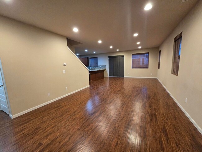 Photo - 4 Bedroom, 3 Bathroom House!