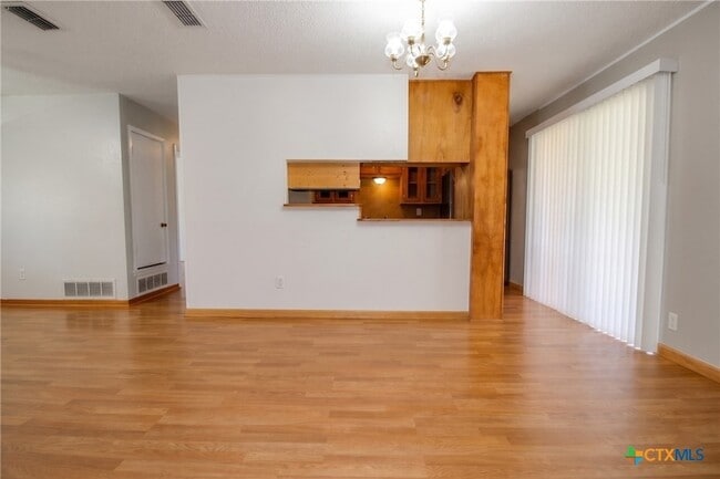 Photo - 2603 Mountain Ave