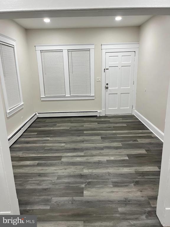 Photo - 28 Victoria Ave