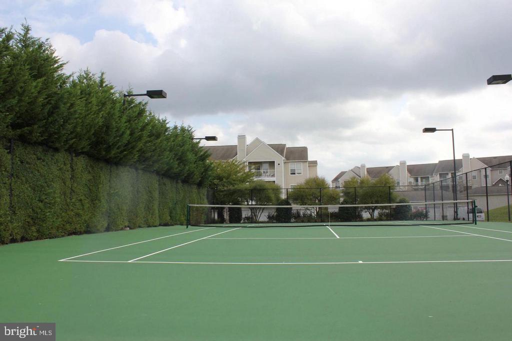 Photo - 7410 Chadwell Cir Unit 204