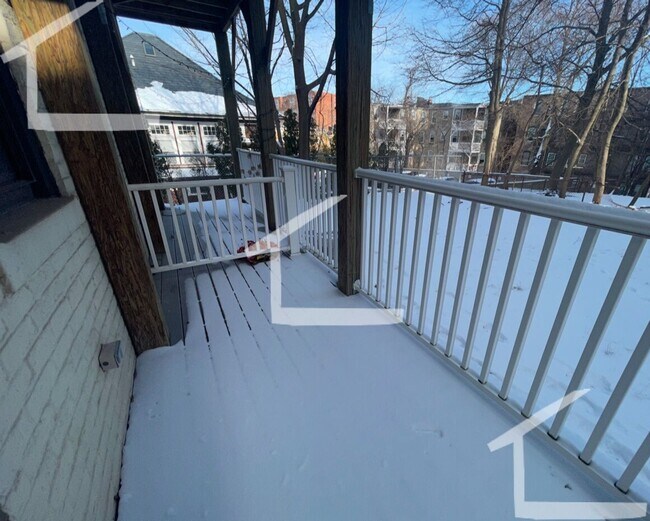 208 Chestnut Hill Ave