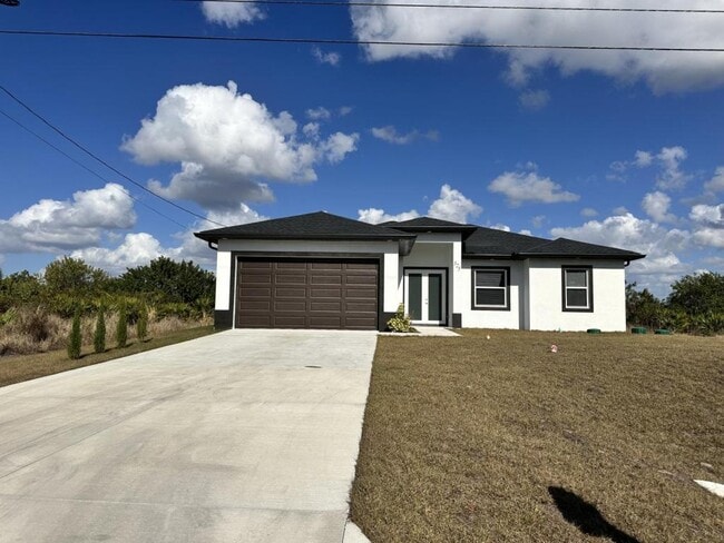 Building Photo - 325 Paulcrest Ave