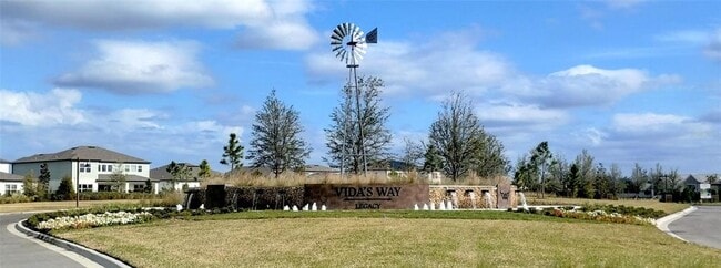 Photo - 33325 Binding Ties Ln