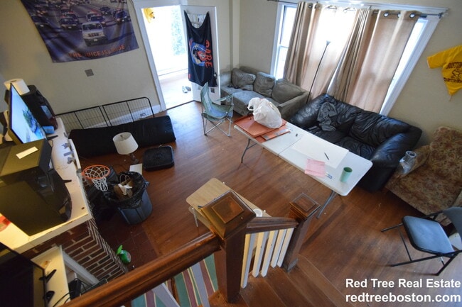 Photo - 31 Wade St Unidad LEFT