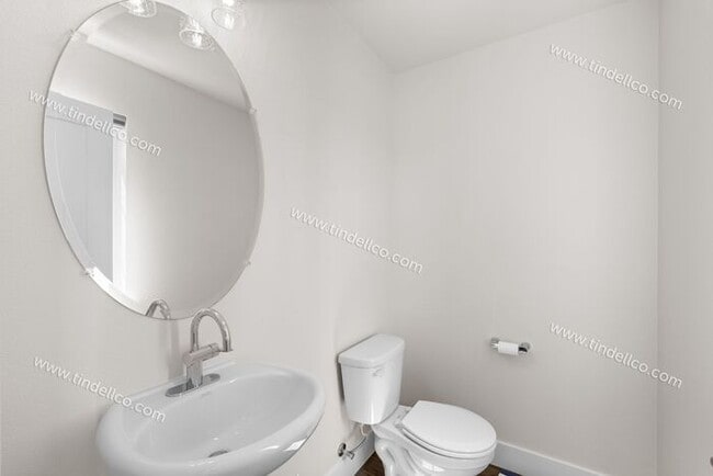 Photo - 3 Bedroom 2.5 Bathroom Stunner with Covered Patio and Attached Garage