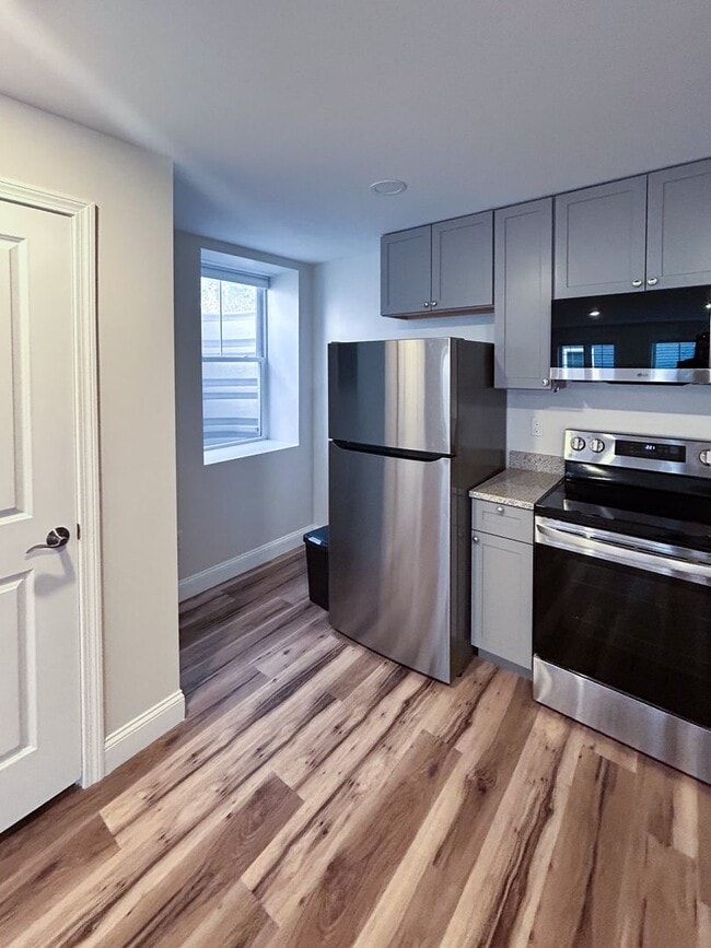 Photo - Luxury rental apartments close to UVM Medical Center and college campuses Unit Apt A (Studio)