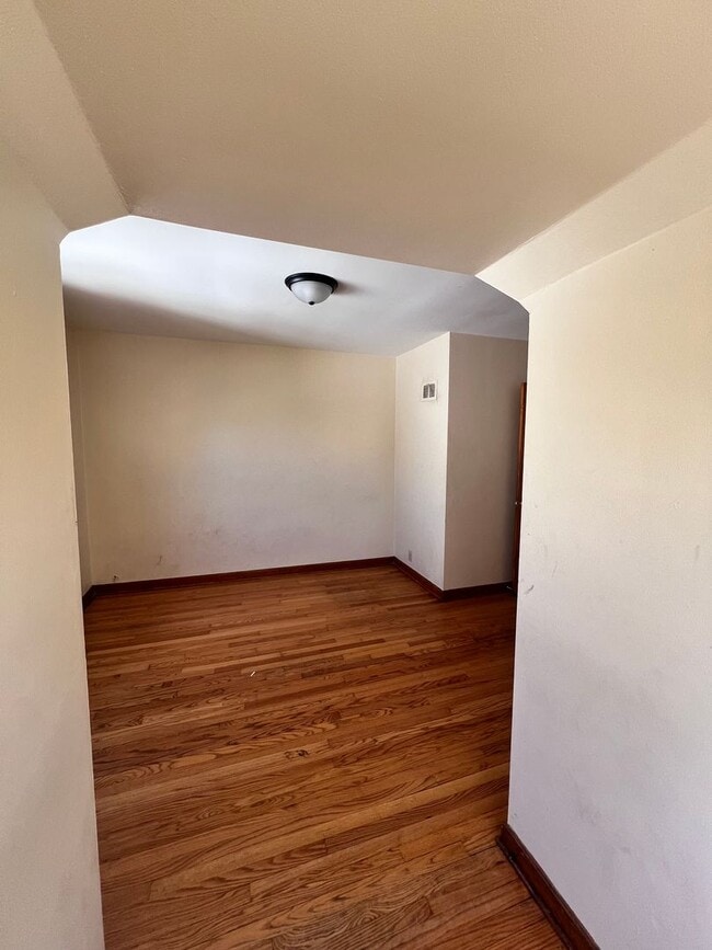 Photo - 5864 N 42nd St Unit 5864A-Upper