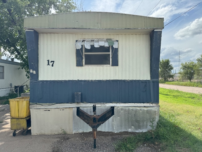 Building Photo - 5501 9th St Rental
