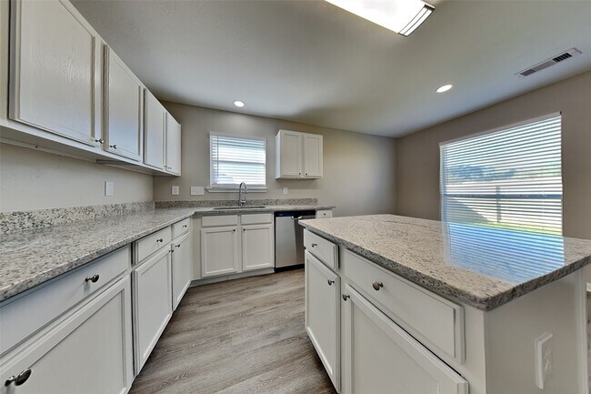 Photo - 29207 Fox Fountain Ln