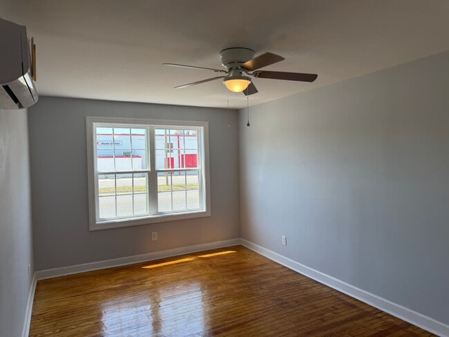 Photo - 1609 St Andrew St