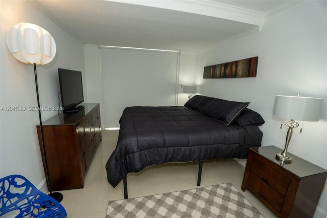 2951 S Bayshore Dr Unit 716