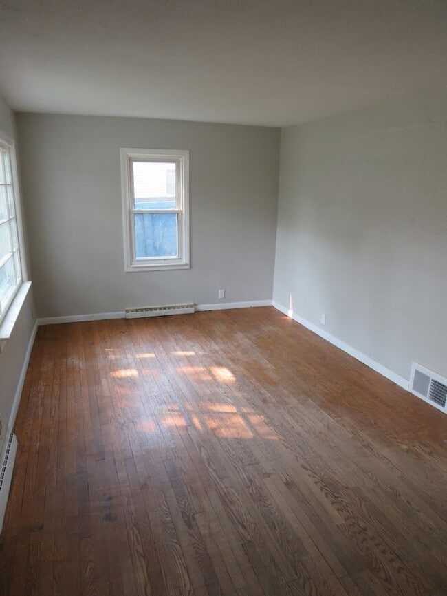 Photo - 3406 Blakeley Ave