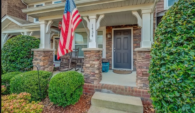 Photo - 1434 Riverbrook Dr