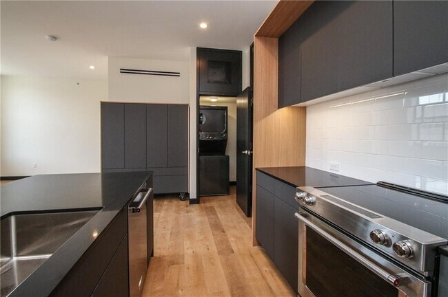 Photo - 33 Russell St