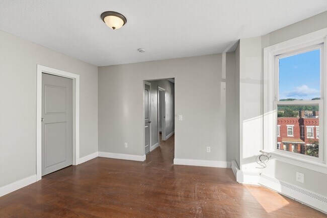 103 West St Unit 2nd Fl