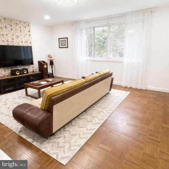 Photo - 8966 Footed Ridge