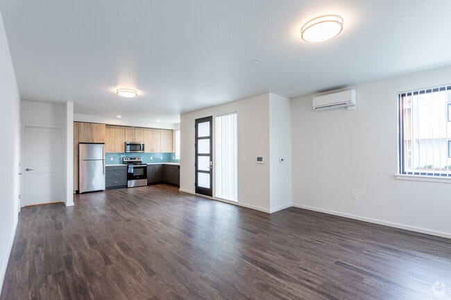 2BR, 2.5BA - 1,265 SF