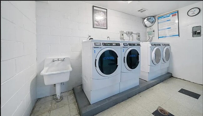 Just Listed Charming Studio in the heart of Hell’s Kitchen