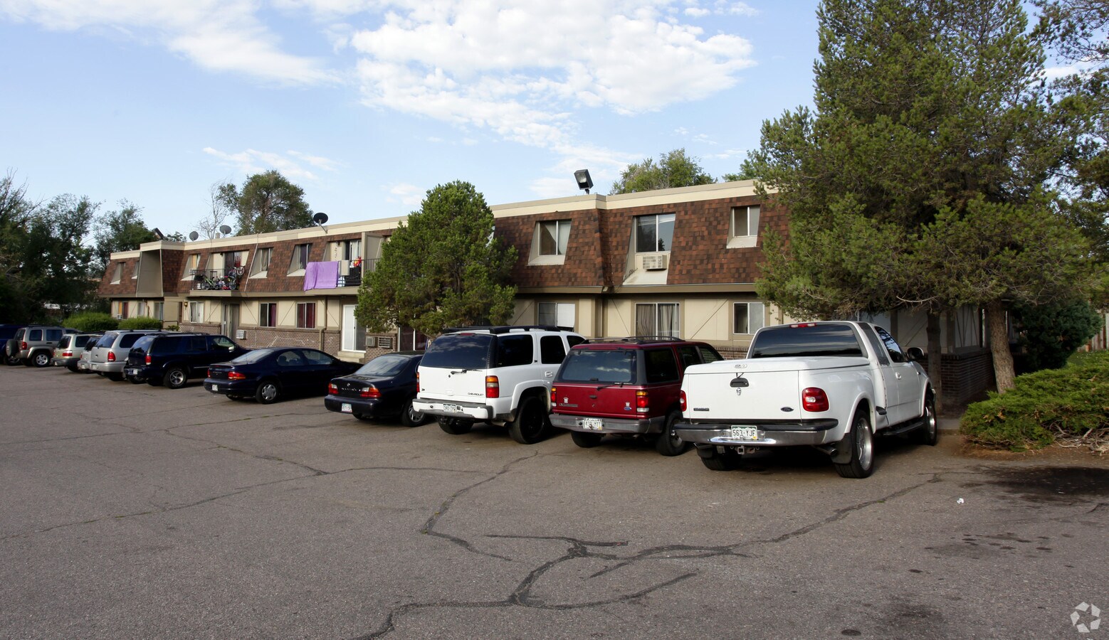 The Cottonwoods - The Cottonwoods Apartments