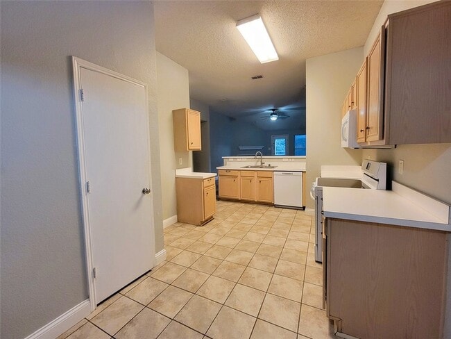 Photo - 829 Beaver Creek Dr