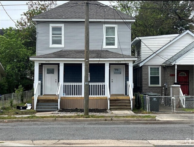Building Photo - 1529 Vine St Rental