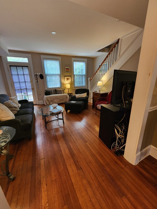 Photo - 2103 37th St NW