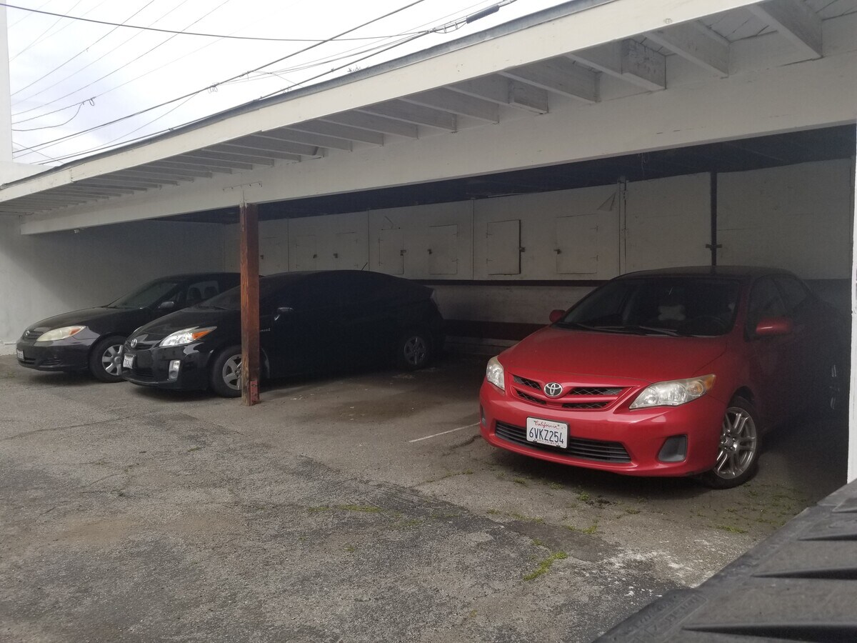 Photo - 1226 Gower N St Unidad 2