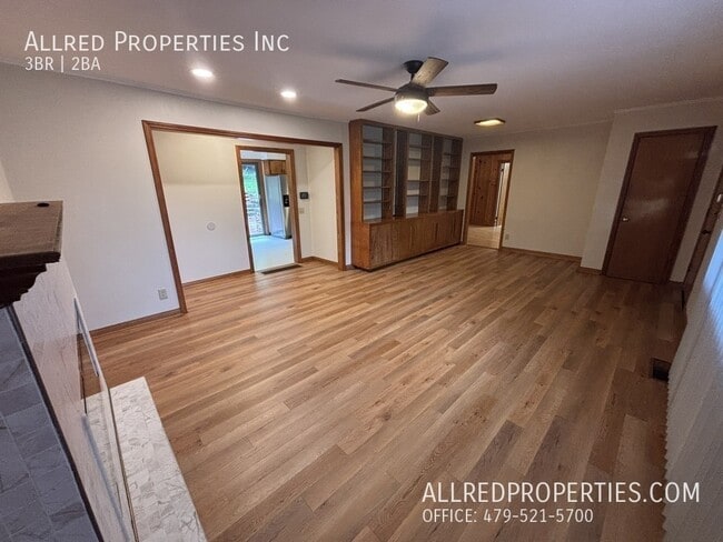 Photo - 1054 N Eva Ave