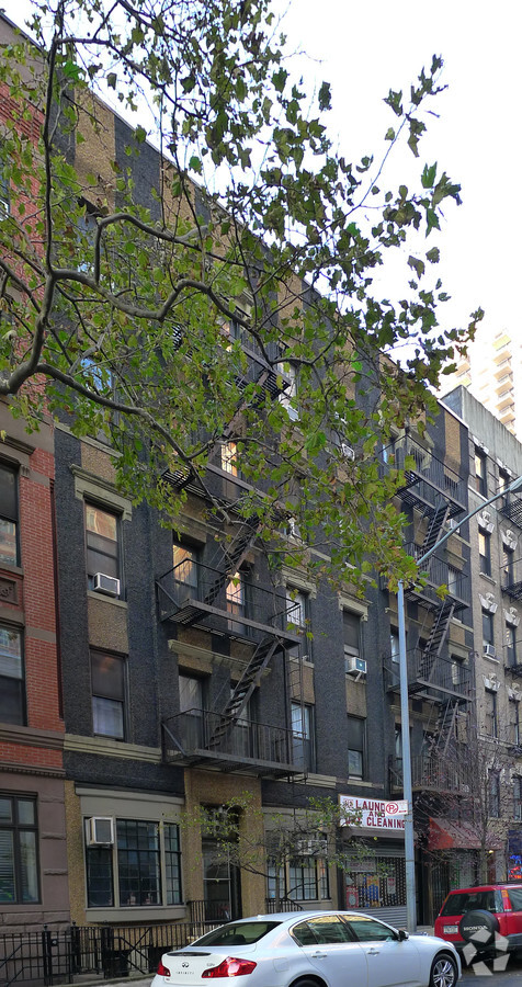 212 East 85th Street - 212 East 85th Street Apartments